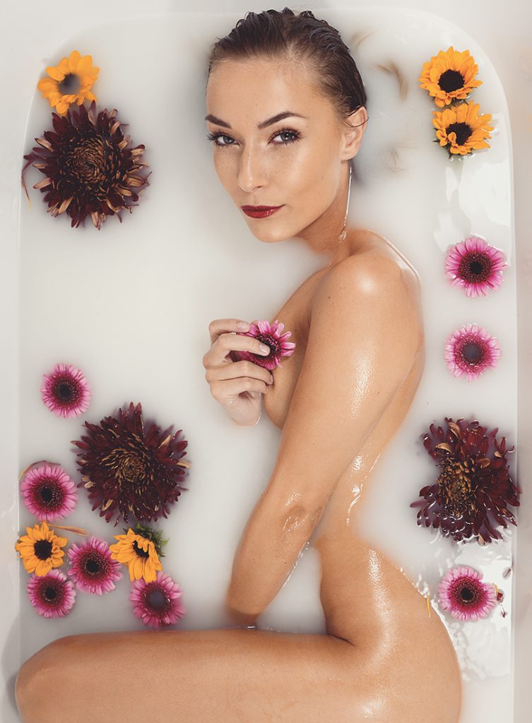 Beauty-fotograaf-Den-Bosch-fotoshoot-visagie-foto-studio-bloemen